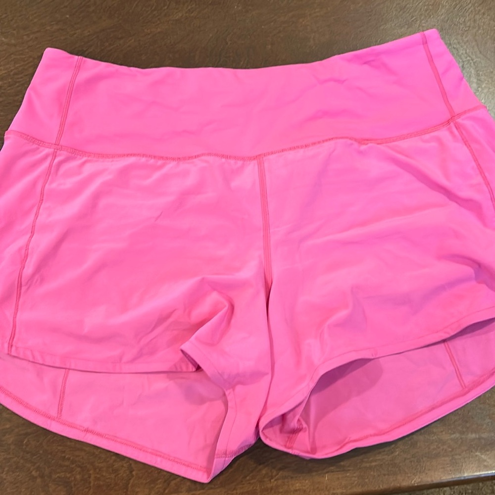 Lululemon SpeedUp Highrise shorts